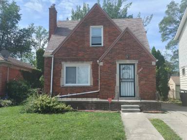 Main picture of 12915 Winthrop St