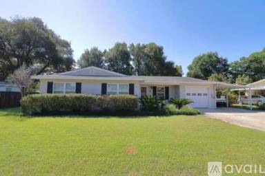 Main picture of 750 Mayflower Ave