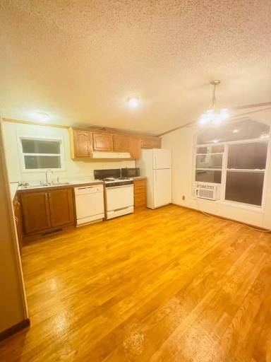 Main picture of 24 Alma Ave