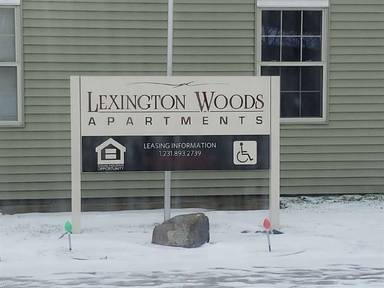Main picture of Lexington Woods Apartments