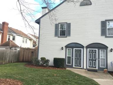 Main picture of 656 Oleander Cir