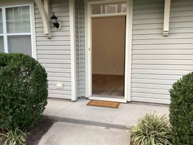 Main picture of 4315 Farringdon Way