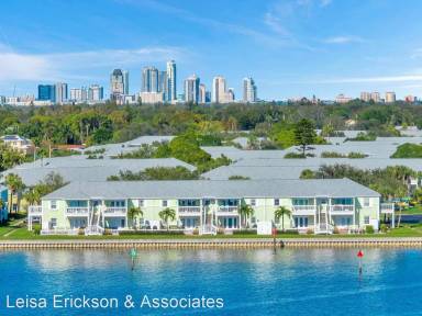 Main picture of 5266 Beach Dr SE