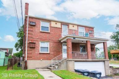 Main picture of 5560 Karen Ave