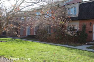 Main picture of 1176 Canterbury Ct