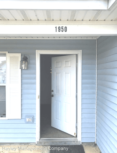 Main picture of 1950 Rock Ledge Ct