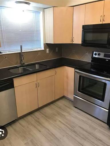 Main picture of Carrington Court Apartments
