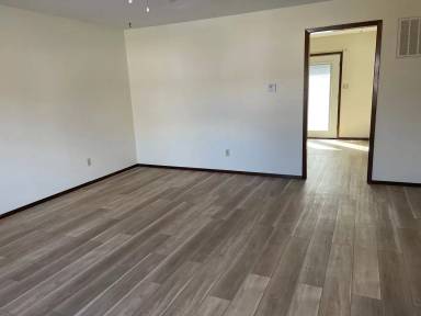 Main picture of 1215 Pine St