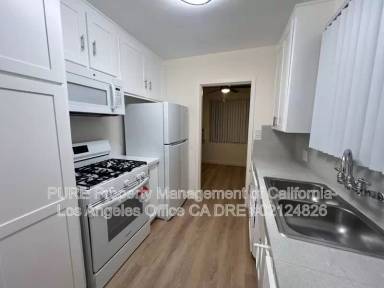 Main picture of 4421 Murietta Ave