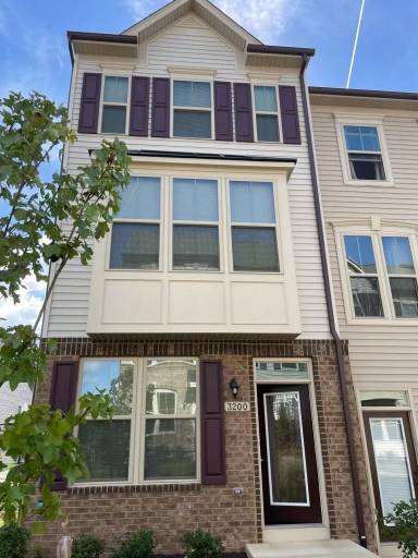 Main picture of 3200 Laurel Hill Rd