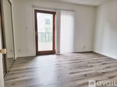Main picture of 11041 La Maida St