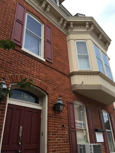 Main picture of 508 W King St