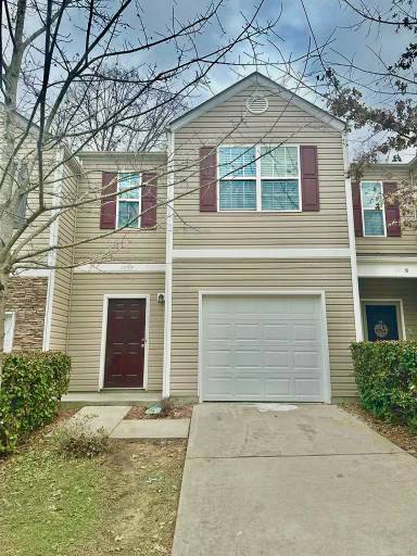 Main picture of 4040 Queensbridge Rd
