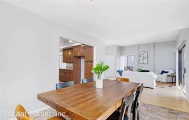 Main picture of 6604 Reservoir Ln