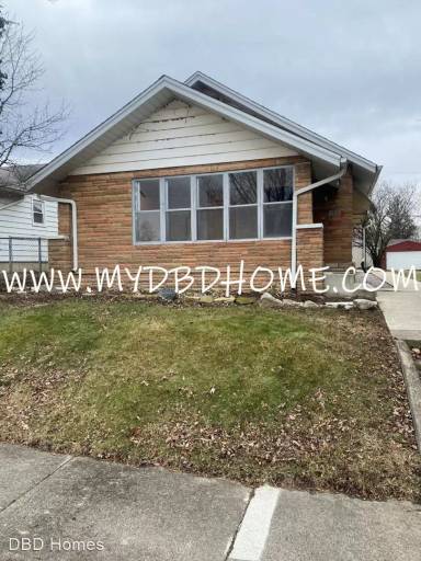 Main picture of 2634 Clara Ave