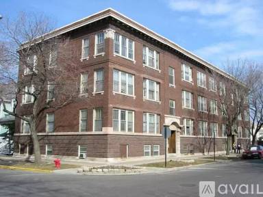 Main picture of 1222 W Rosemont Ave