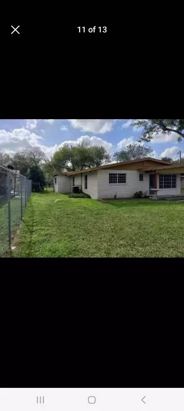 Main picture of 409 E Bowie Ave