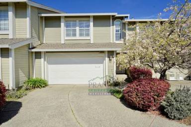 Main picture of 13 Rockport Cv