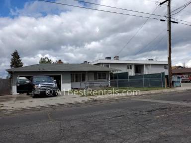 Main picture of 458 Birdwell St