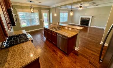 Main picture of 5464 Everlook Cir