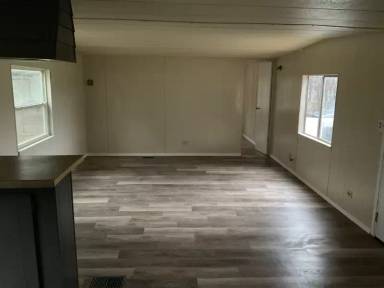 Main picture of 404 Greenfield Dr