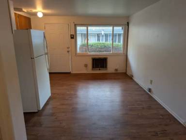 Main picture of 6542 Ravenna Ave NE