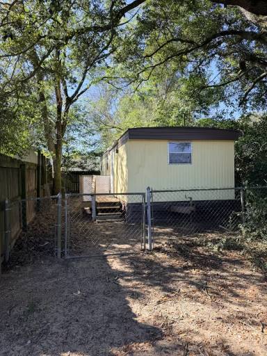 Main picture of 4069 Vern St