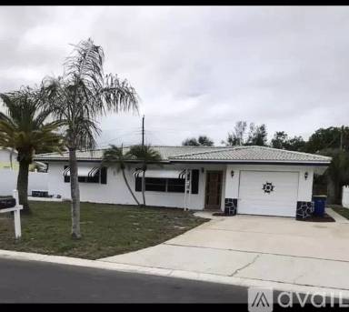 Main picture of 8936 112th St