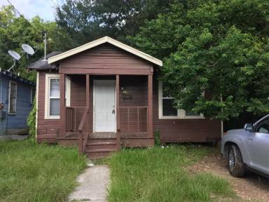 Main picture of 642 N 38th St