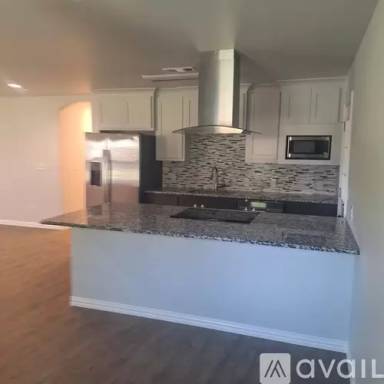 Main picture of 1713 Meadow Oak St