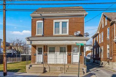 Main picture of 39 Lehman St