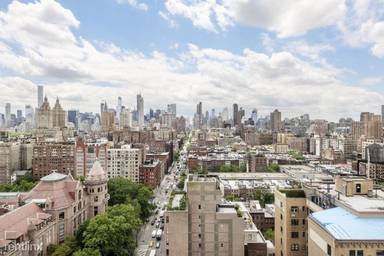 Main picture of 101 W 79th St