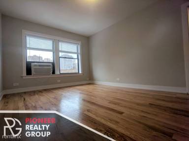 Main picture of 550 W Arlington Pl Apartments