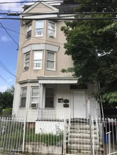 Main picture of 31 22nd St