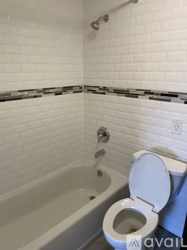 Main picture of 987 Boston Rd