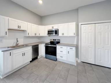 Main picture of 1064 Mill St