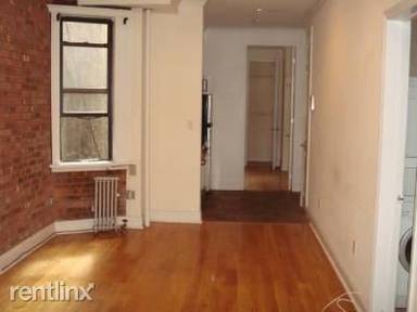 Main picture of 210 E 25th St
