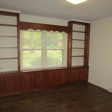 Main picture of 102 Ridge Dr
