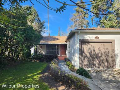 Main picture of 775 Arnold Way