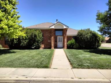 Main picture of 2620 Fred Daugherty Ave