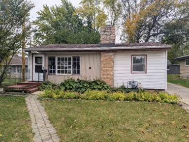 Main picture of 1810 Midway Dr