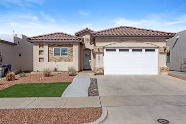 Main picture of 12321 Desert Dove Ave