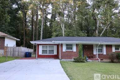 Main picture of 3703 Hill Acres Rd SW