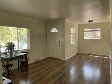 Main picture of 5448 S Foresthill St