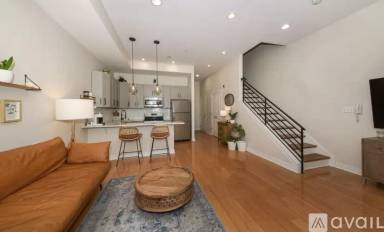 Main picture of 1531 Fairmount Ave