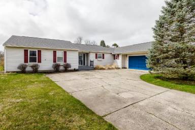 Main picture of 229 Topaz Ln