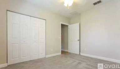 Main picture of 11944 Forest Park Cir