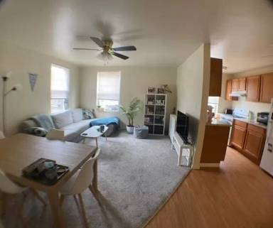 Main picture of 370 S Highland Ave