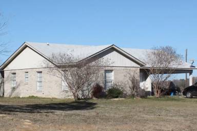 Main picture of 2167 County Road 4200