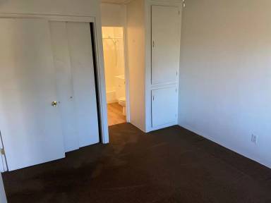 Main picture of 4874-4880 1/2 Naples St